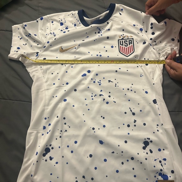 Nike women US shirt size M - Picture 4 of 5